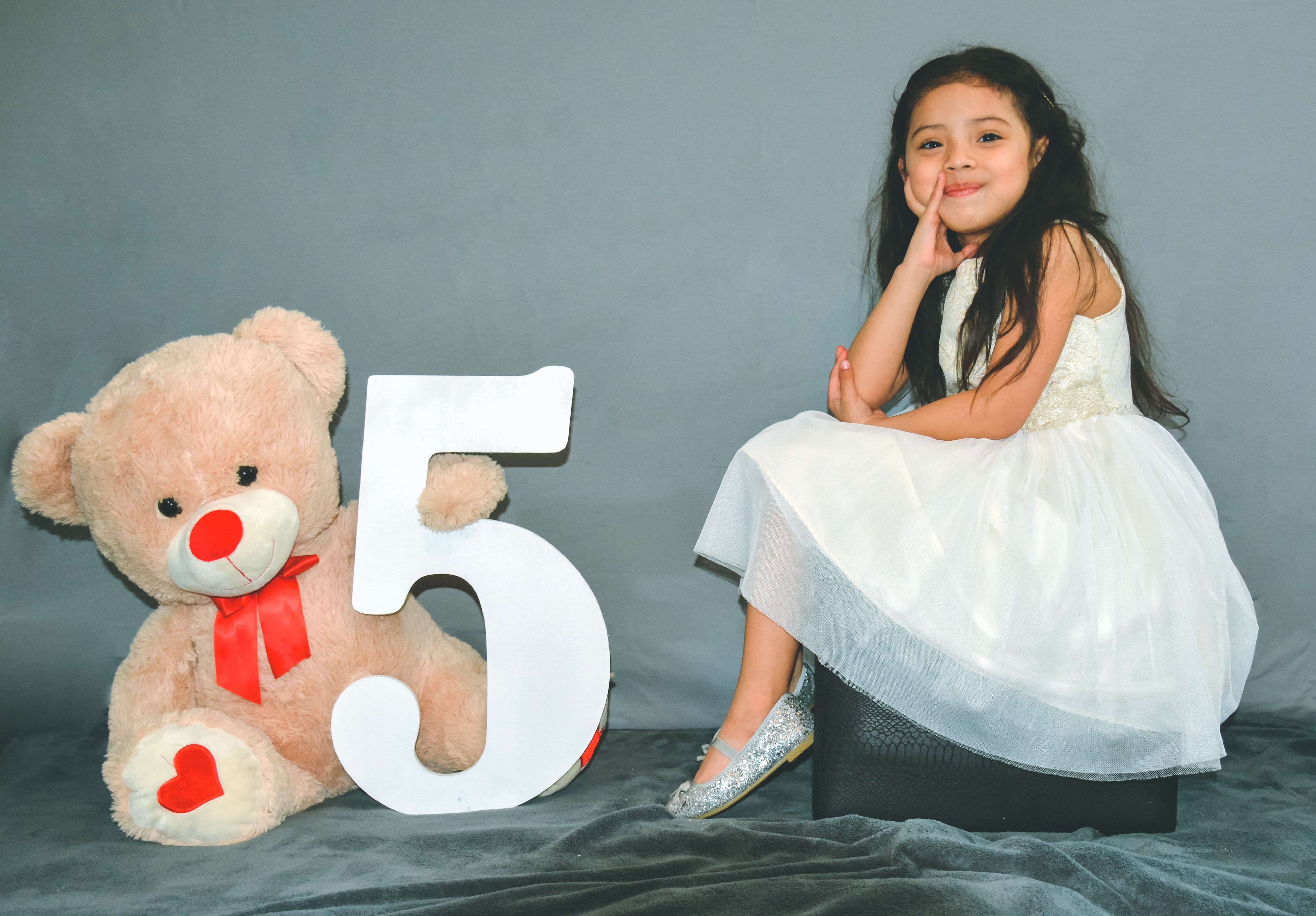 5 أسباب لماذا يجب عليك مراقبة أطفالك المحمول
